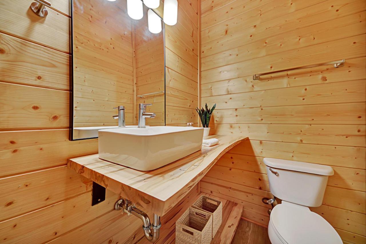 Gorgeous Large Mountain View Cabin W Hot Tub, Free Wifi, Games Villa Сивиървил Екстериор снимка